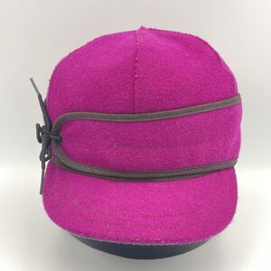 Stormy Kromer Women’s Wool Fuchsia Purple Fitted Hat Cap Size 7 Made in USA